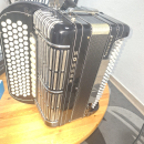 MUZIČKI INSTRUMENTI