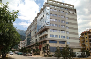 Dvosoban namješten stan u zgradi Nivel, Rozino, Budva